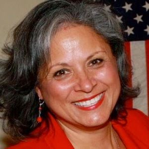 Meet your Posher, Evelyn